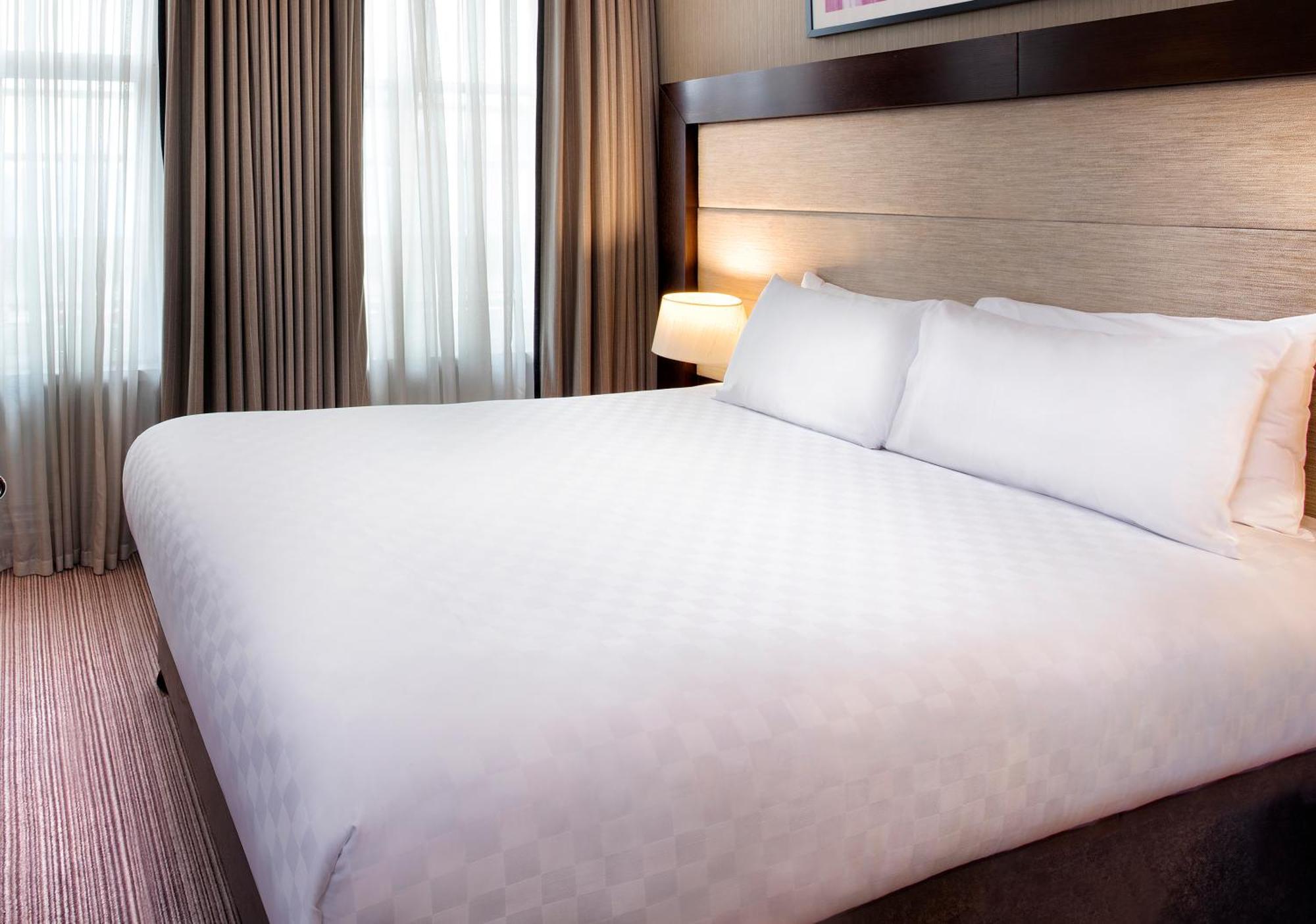 Leonardo Hotel Cardiff Phòng bức ảnh